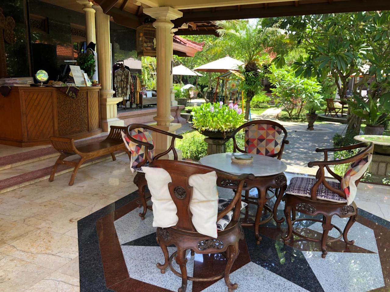 Hotel D'Kubu Legian Exterior foto